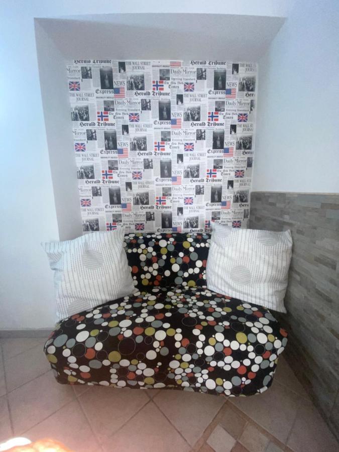 La Casa Di Ciccio Apartment Наполи Екстериор снимка